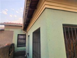 House For Sale in Meadowlands