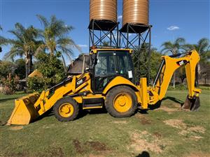 CAT 428F TLB 4X4
