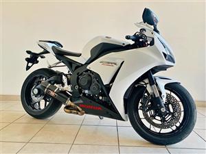 2015 HONDA CBR 1000 RR FIREBLADE