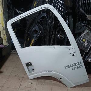 Isuzu truck door 