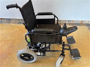 Electric wheelchair