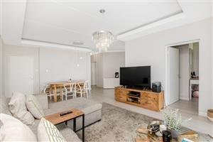 3-Bedroom Ground Floor Unit with Large Garden to Rent in The Cambridge