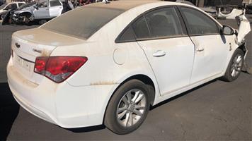 chevrolet cruze breaking for spares