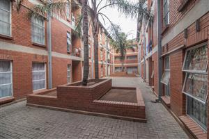 Two bedroom flat in secure complex