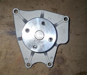  Mitsubishi Pajero 3.2 Water Pump for sale 4M41 Engine