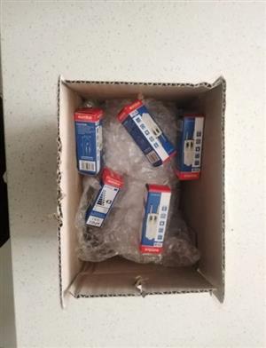 Brand new unused Eurolux Halogen Bi Pin Gy6,35 35w 12v (G948 Ww) (all 5) 