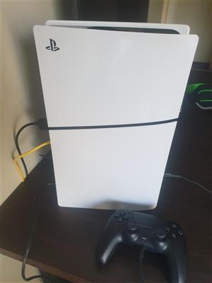 Ps 5 on pre orders price