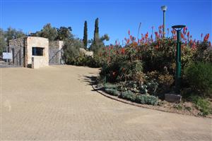 Small Holding For Sale in Stellenbosch Farms