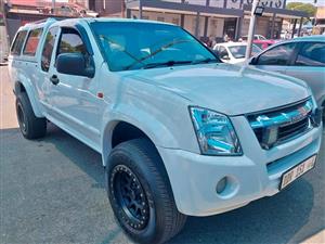 2008 ISUZU KB 250 000 D TEC DOUBLE CAB 4X2 