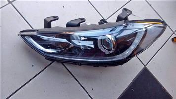 Hyundai  Elatra headlights 