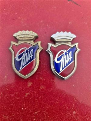 FORD.GHIA BADGE SET 