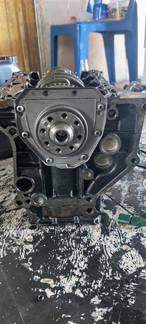 VW Golf 6 2.0 GTI ccz Block & Crankshaft