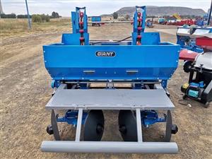 POTATO PLANTER 2 RY