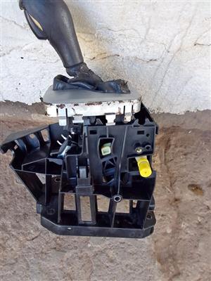 Volvo Xc90 Automatic Transmission Floor Gear Shifter