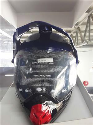 VR1 Adventure Helmet