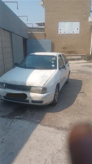 Polo Playa 1.6s complete vehicle or stripping for spares 