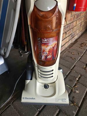 Electrolux vacuum machine for sale