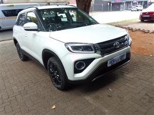 2022 TOYOTA URBAN CRUIZER  1.5 SX MANUAL  PETROL WHITE  COLOSPARE KEY SERVICE BOOK SPARE TIRE REVERSE