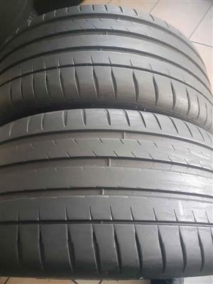255/35/20 Michelin Tyres for Sale.  Contact 