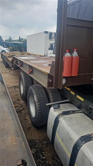  2005 Kearney Tri Axle Lowbed