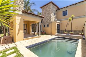 4 Bed 3 Bath Cluster For Sale in Sought After Estate