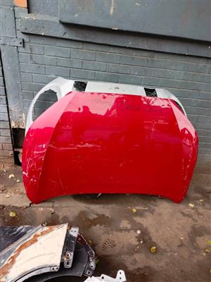 Toyota Corolla Cross bonnet