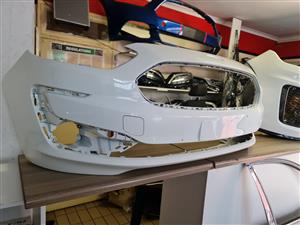 2019 FORD FIGO  WHITE FRONT BUMPER FOR SALE SUPER CLEAN   