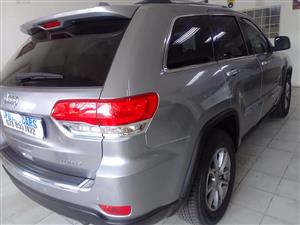 2015 Jeep Grand Cherokee 3.0 V6 Grey color Sunroof Automatic petrol Spare Key Leather Interior rever