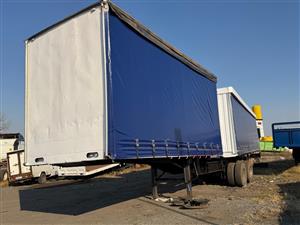 2020 Tautliner Superlink Trailer with Brand New curtain sides