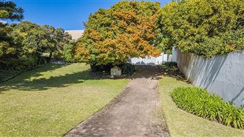 Steps from the Sand, Hear the Waves, Live the Lifestyle!