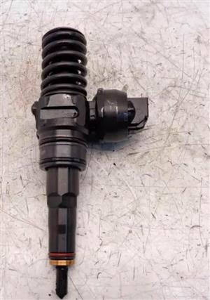  Injector For Vw Transporter T5 2.5 Diesel 