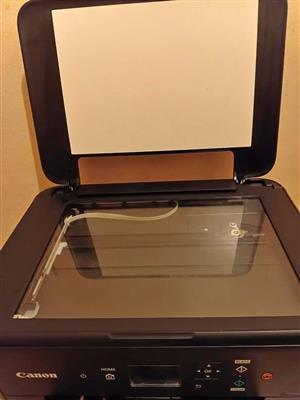 Selling 2 Canon printers 