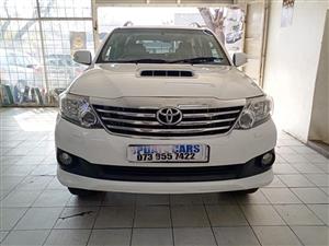 2013 TOYOTA FORTUNER 3.0D4D 4X2 MANUAL  LEATHER 108.000KM 