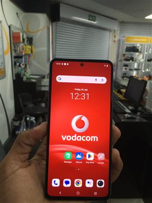 VIVO V27e 8GB RAM,256GB,DUAL SIM 