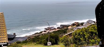 Coastal living at Its best with  dual-living potential