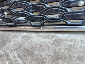 2019-2024 Audi Q3 S-Line front  bumper radiator grille