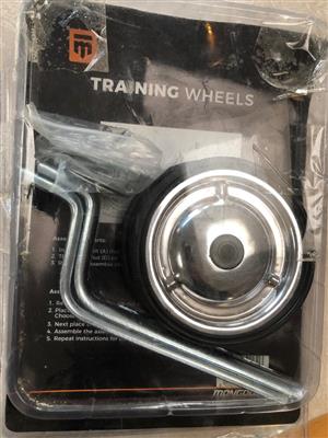 Mongoose training clearance wheels