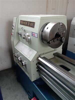 Yunan Lathe 4000mm Between Centres | 660 Swing | 105 Bore – Fully Equipped