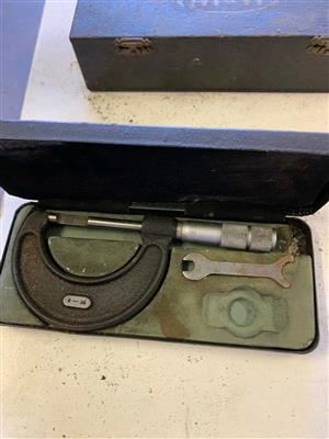0-25 groove  micrometer