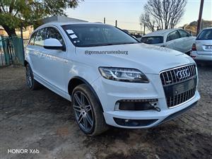 Audi Q7 3.0 TDI CRC Diesel (2013) – Now Stripping for Spares
