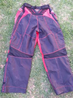 Paintball proto pants ( medium)