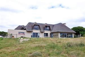 Wild Elegance by the Sea – Your Private Coastal Sanctuary