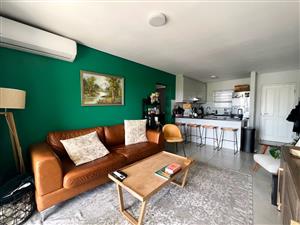 Modern 2-Bedroom Top-Floor Apartment with Balcony & Built-In Braai