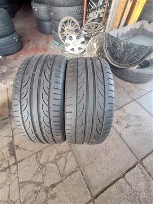 2 X 225/40/18 Hankook tyres for sell