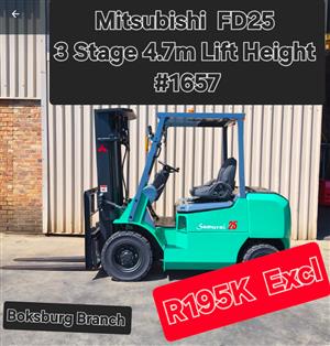 Mitsubishi FD25 Forklift (1657)