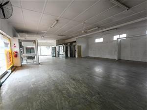 Retail Rental Monthly in Pinetown Central