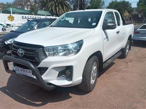2019 TOYOTA HILUX 2.4 GD6 XCAB MANUAL