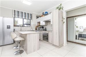 Apartment For Sale in Randpark Ridge