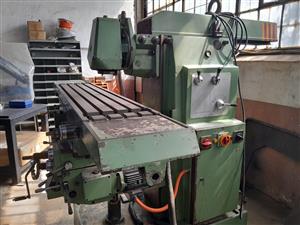 Fexac universal milling machine for sale