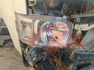 Toyota quantum 2.7 2tr Right/Left  Hand Side headlight for sale 